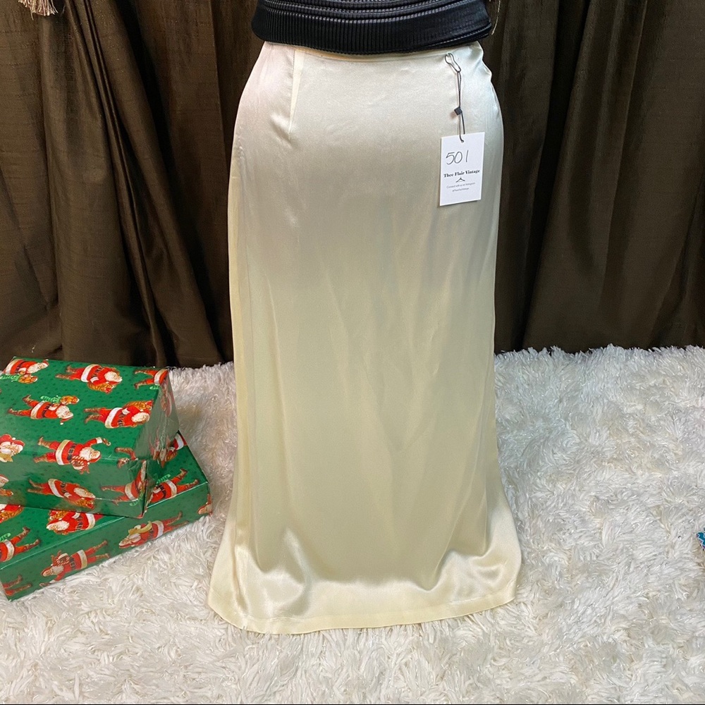 Susie Tompkins SATIN EFFECT MIDI SKIRT
